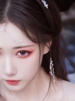 出差时妻子遮监控，推开门六目相对，她慌了