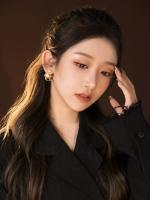 春深不见旧少年