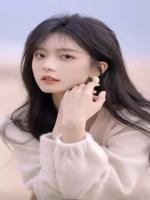 我跌入他怀，留下暖情香，他让我自重