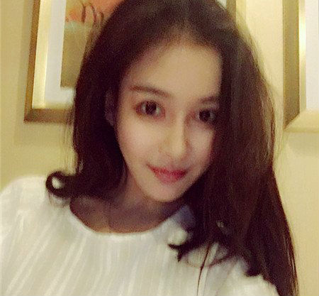 ������Ů�ѱ����� ����������˭ ��������������