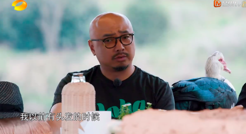 徐峥曾当发型模特是真的吗 网友:全当徐峥在吹牛!