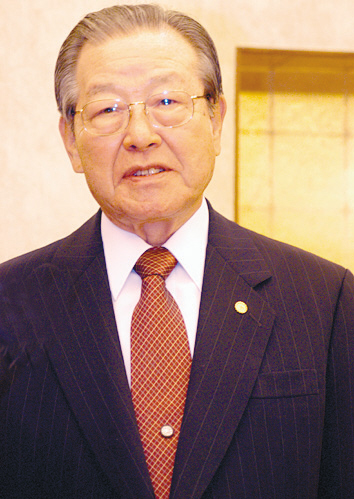 金钟泌去世 金钟泌是谁 金钟泌个人简历及生平事迹