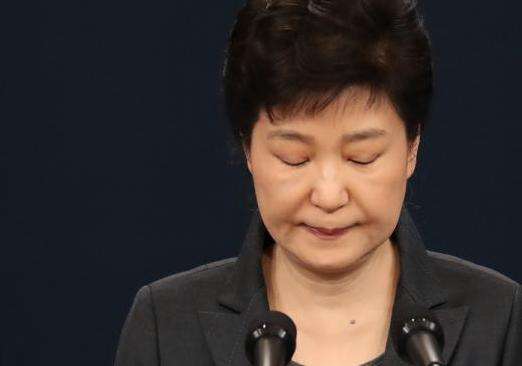 为什么朴槿惠再被判8年 朴槿惠犯了什么罪?
