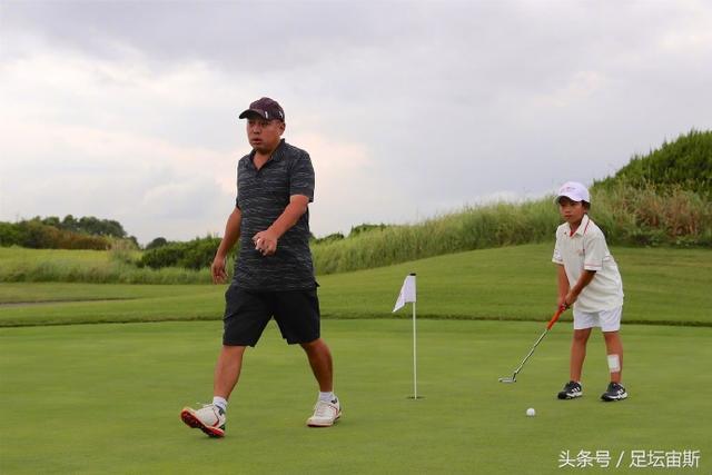 刘国梁女儿夺冠具体情况 刘国梁女儿多大了 做什么的?