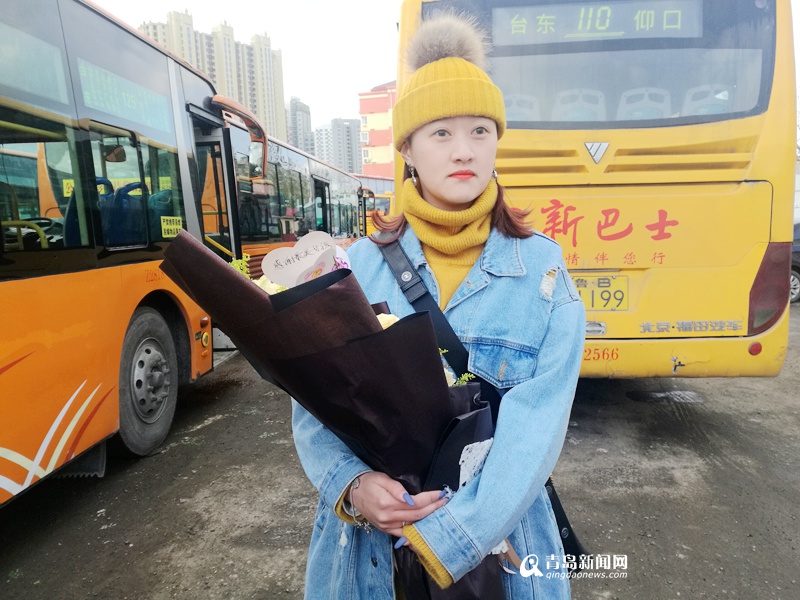 青岛最美女乘客是谁 长什么样 她做了什么好事?