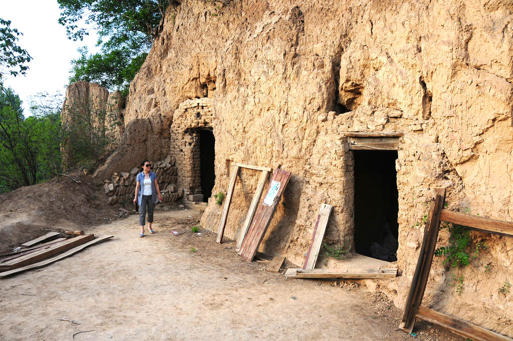 河南土窑洞塌方原因及经过 什么是土窑洞有何用途?