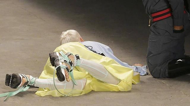 男模走秀踩鞋身亡怎么回事 原来真相竟是这样!