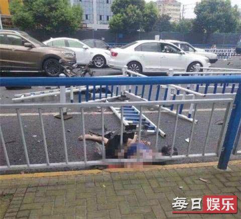 常州奔驰连撞多车怎么回事 事发经过及现场图片曝光