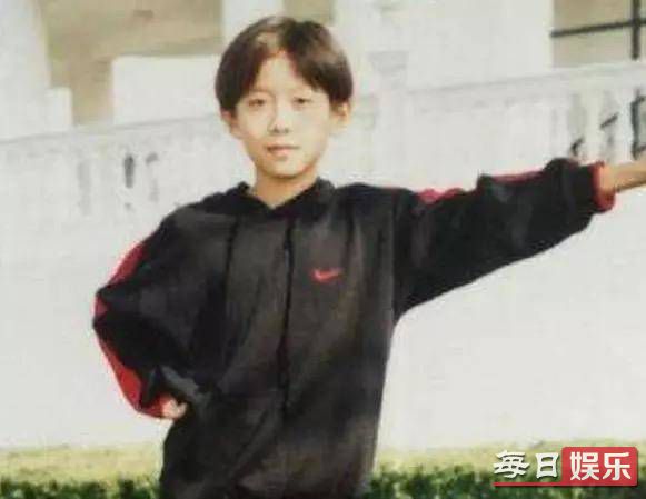 张一山被围堵表情引网友吐槽 张一山出演过哪些影视作品?