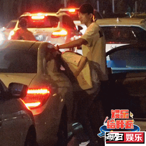 李现有女朋友吗 李现现任女友是谁?