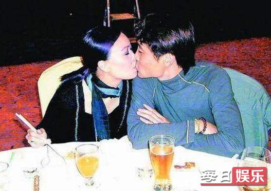 那英有几个孩子 那英的儿子和女儿年龄多大了?