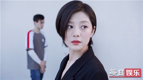 亲爱的热爱的艾青的扮演者是谁 艾青最终和谁在一起了?