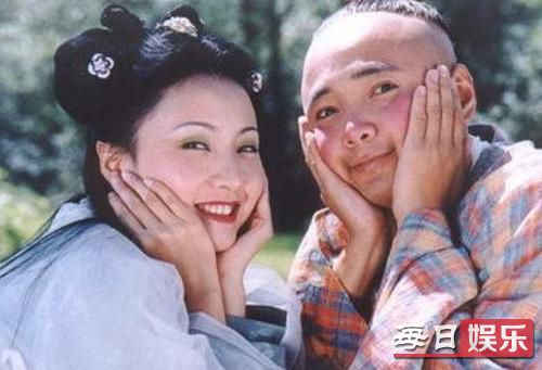 �պ��Ϲ���˭ �պ�������ô���ϵģ�