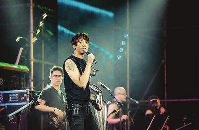 �ռ��Ÿ������Ͻ��� �ռ�������Щ�����ĸ���?