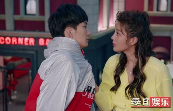 爱情公寓5咖喱酱喜欢谁